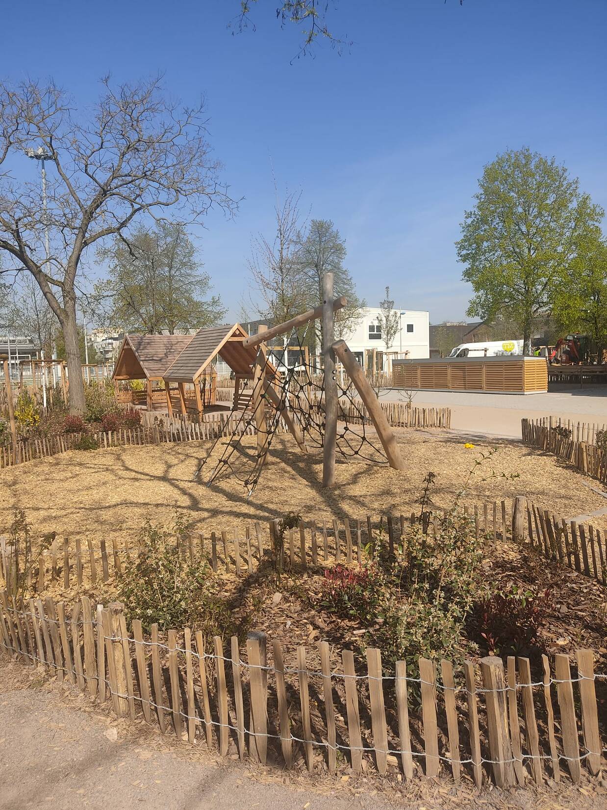 Cour d'école maternelle et élémentaire Stoskopf
