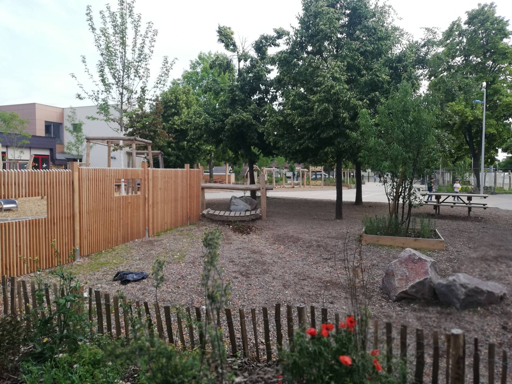 Cour d'école maternelle et élémentaire Stoskopf