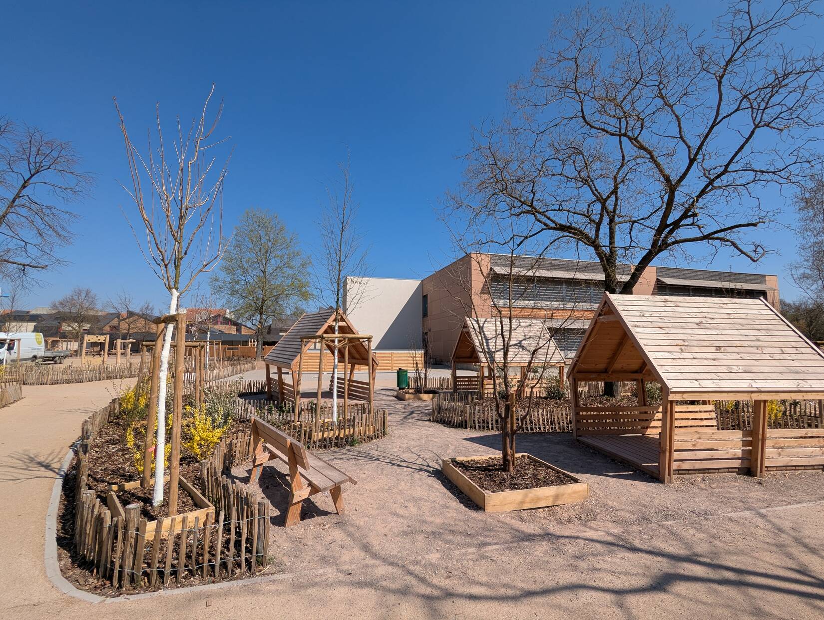 Cour d'école maternelle et élémentaire Stoskopf