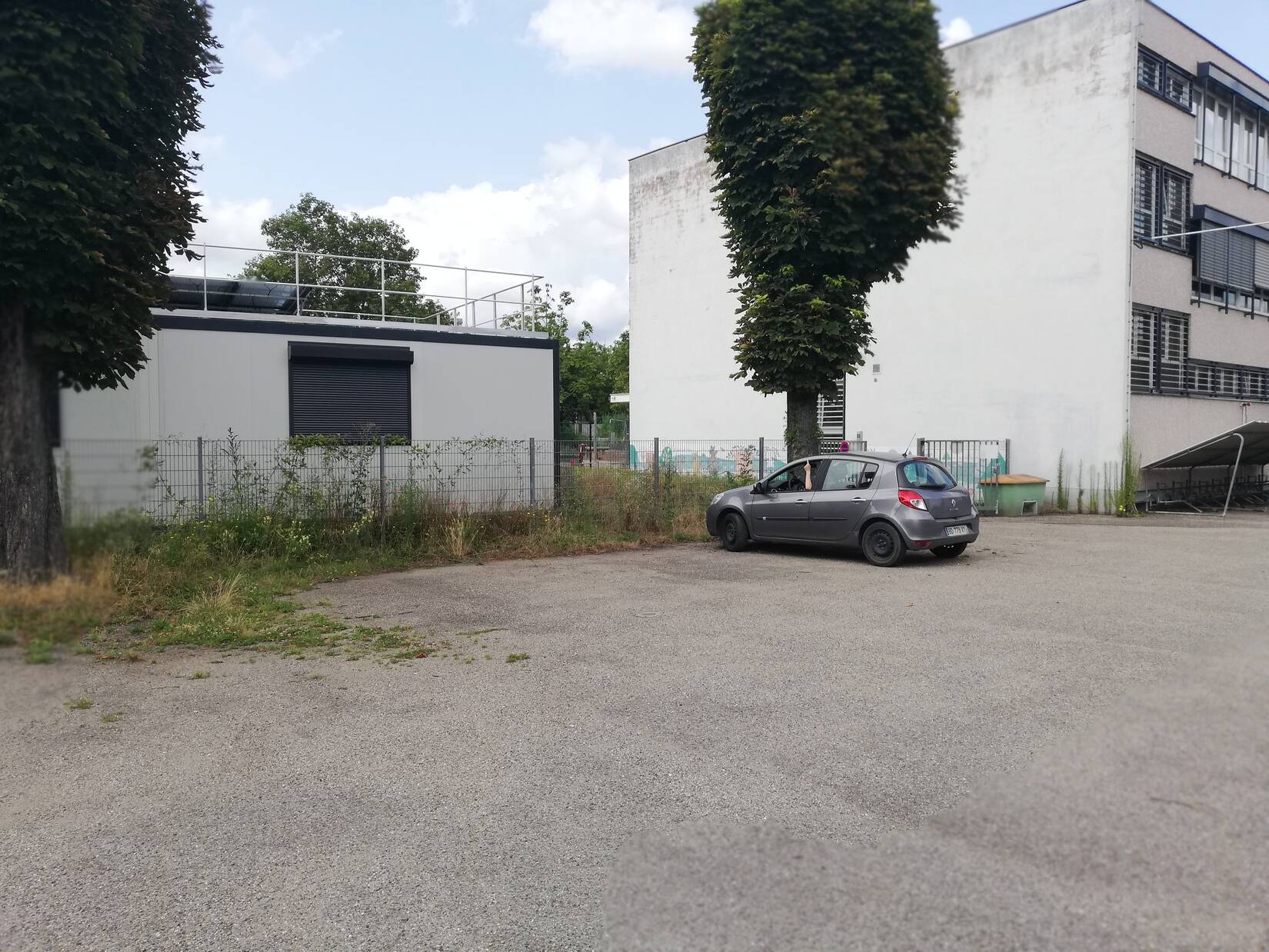 Cour école maternelle léonard de Vinci