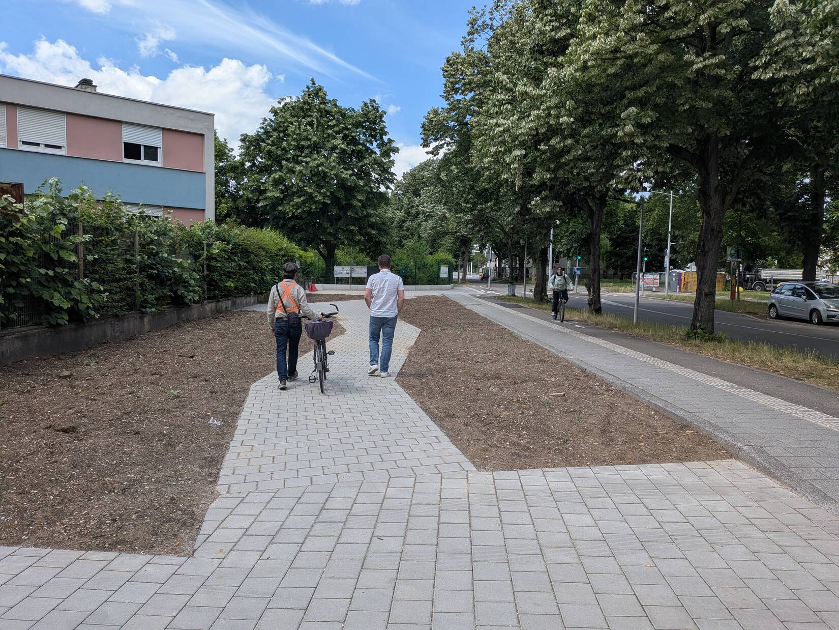 Aménagement des espaces publics du EXES à Strasbourg